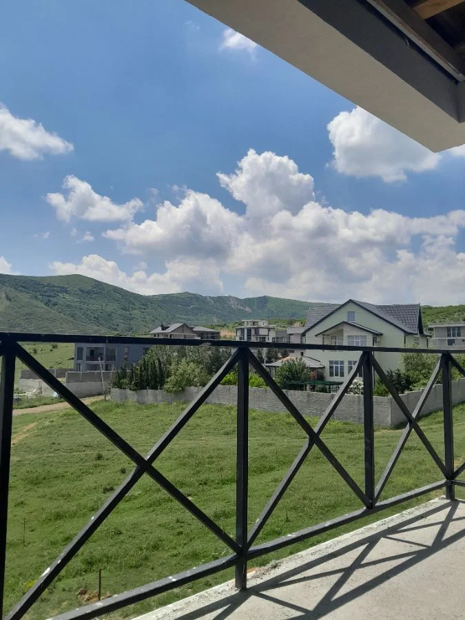 იყიდება 7 ოთახიანი კერძო სახლი სოფ. დიღომი - ფოტო 3