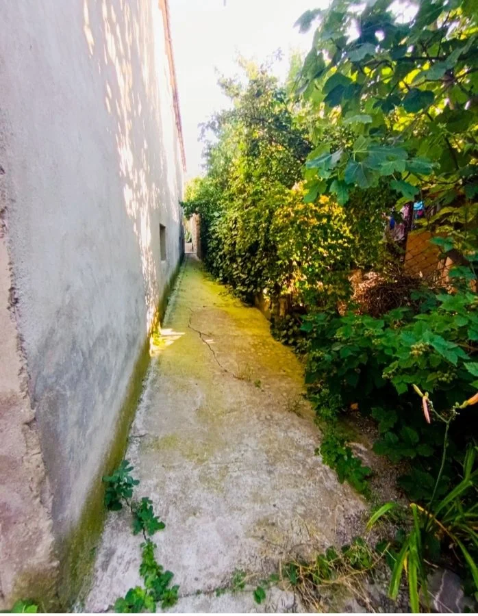 ქირავდება 1 ოთახიანი კერძო სახლი მუხიანში - ფოტო 8
