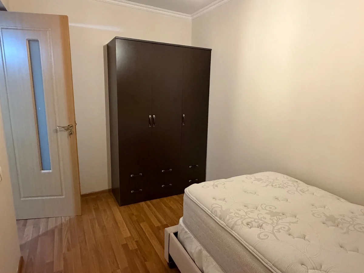 ქირავდება 2 ოთახიანი კერძო სახლი სვანეთის უბანში - ფოტო 6