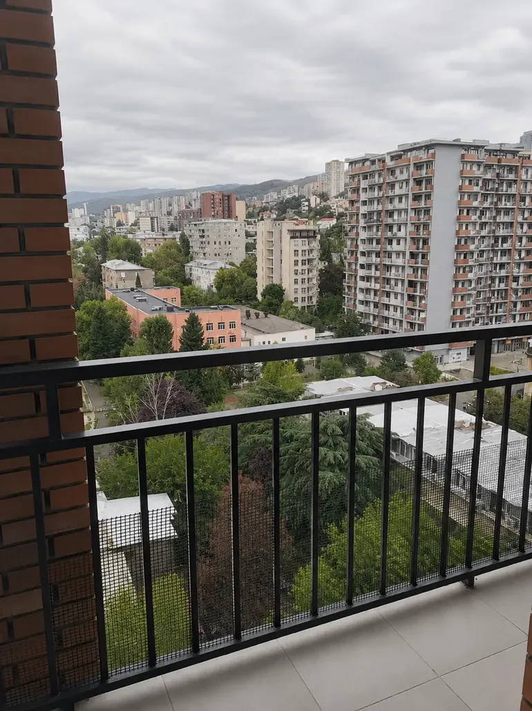 ქირავდება 2 ოთახიანი ბინა საბურთალოზე - ფოტო 6