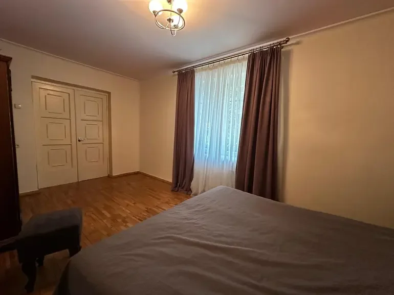 იყიდება 4 ოთახიანი ბინა კონიაკის დასახლებაში - ფოტო 5