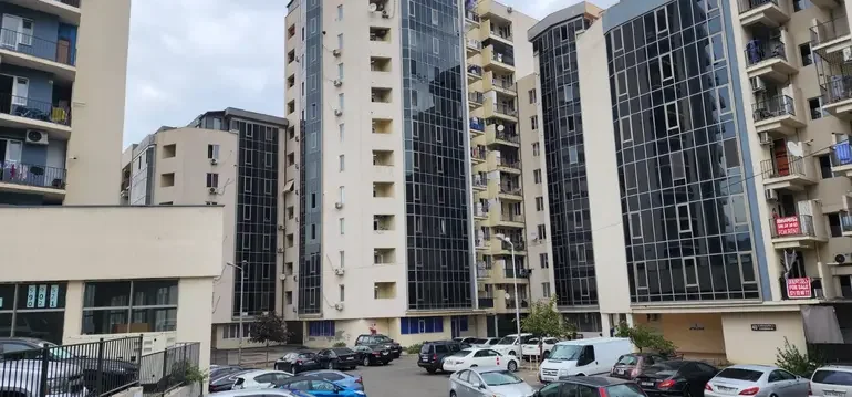 ქირავდება 2 ოთახიანი ბინა კრწანისში - ფოტო 8