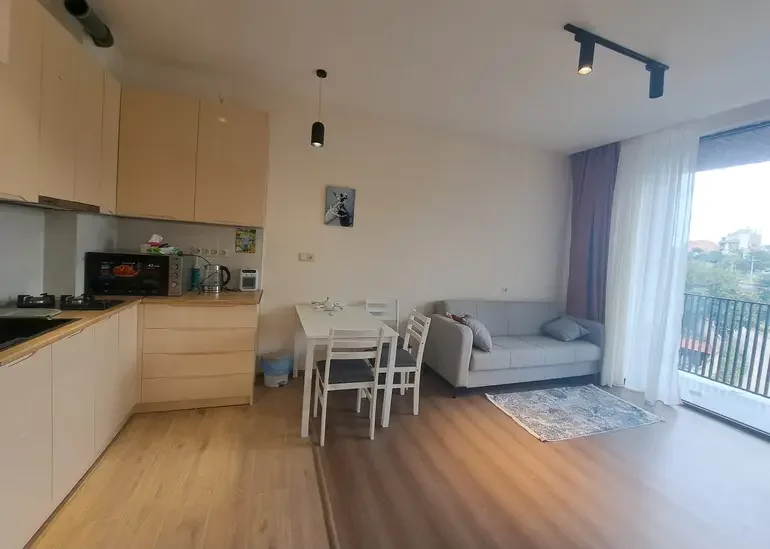 იყიდება 2 ოთახიანი ბინა ავლაბარში - ფოტო 2