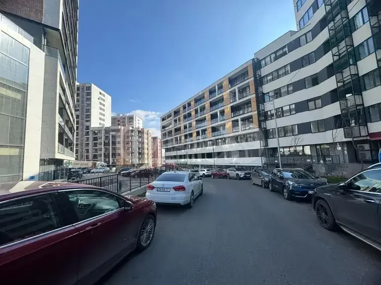 იყიდება 2 ოთახიანი ბინა ორთაჭალაში - ფოტო 5