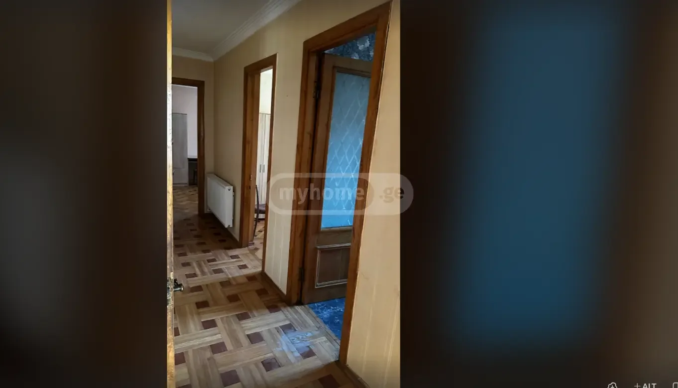 ქირავდება 5 ოთახიანი ბინა მთაწმინდაზე - ფოტო 8
