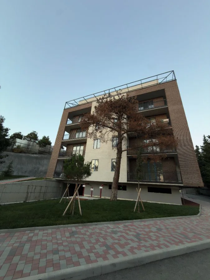 იყიდება 3 ოთახიანი ბინა კუკიაში - ფოტო 1